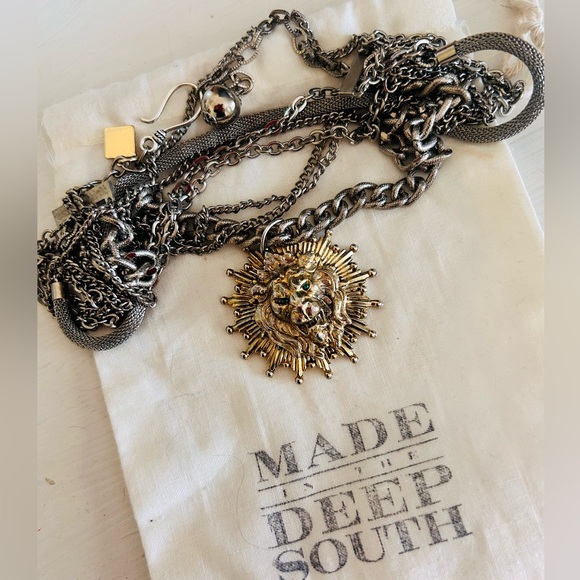 Made in the Deep South multi chain lion pendant necklace - Picture 8 of 8